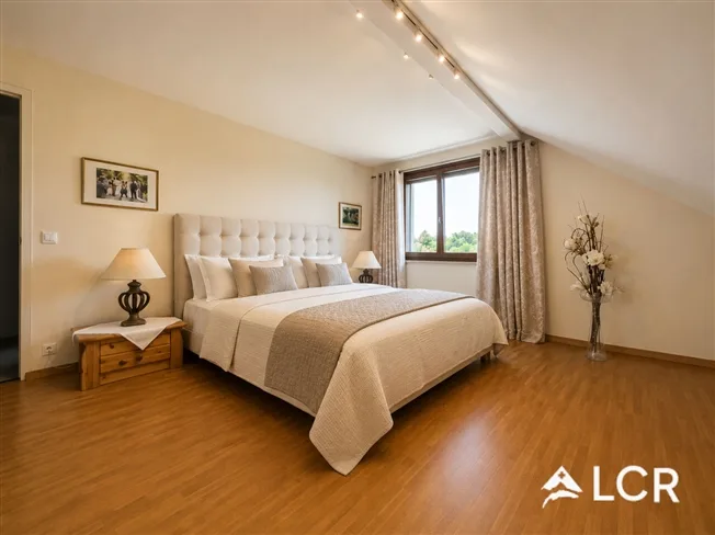 5.5 Zimmer Einfamilienhaus in Duillier – Foto 10 von 13
