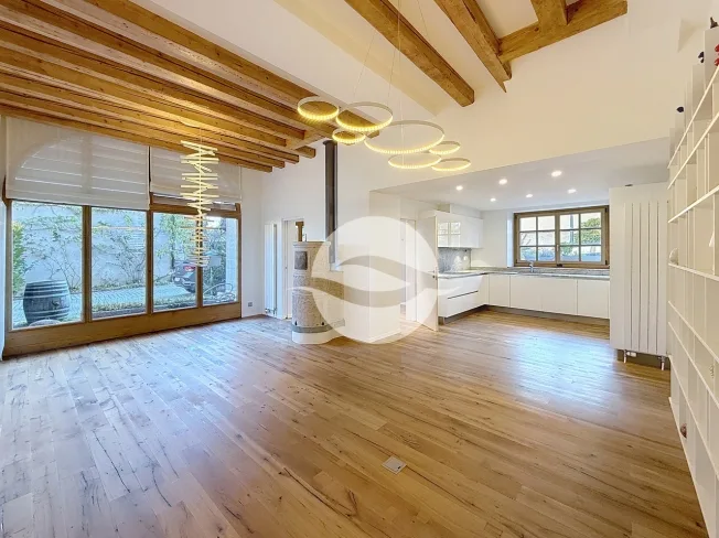 9 Zimmer Einfamilienhaus in Soral – photo 2 of 12