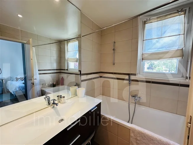 5.5 Zimmer Wohnung in Coppet – photo 6 of 9