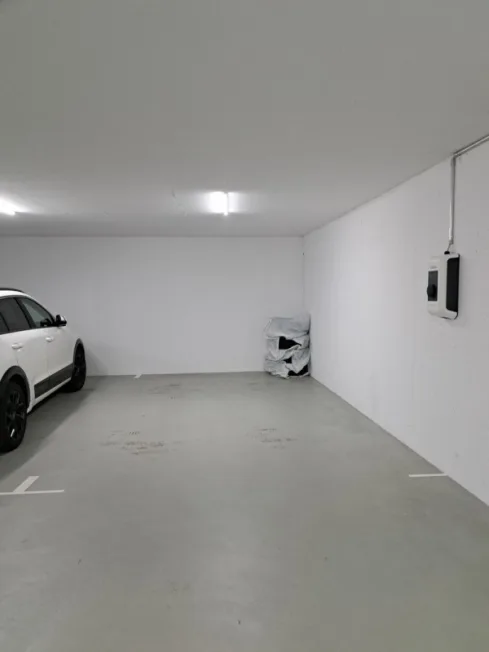 4 Zimmer Wohnung, 1586 Vallamand