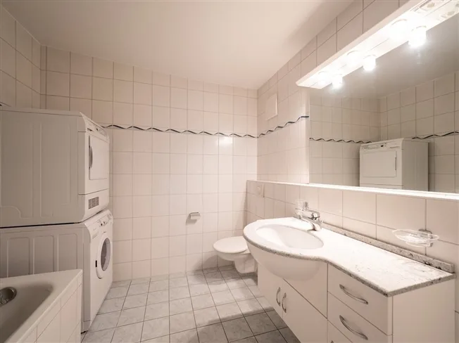 4.5 Zimmer Wohnung in Villars-sur-Glâne – Foto 5 von 6