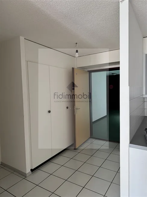 3 Zimmer Wohnung, 2000 Neuchâtel