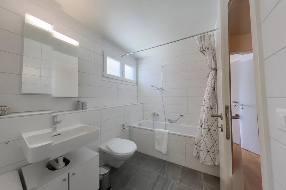 3.5 Zimmer möbl. Wohnobjekt in Neuchâtel – foto 5 di 7