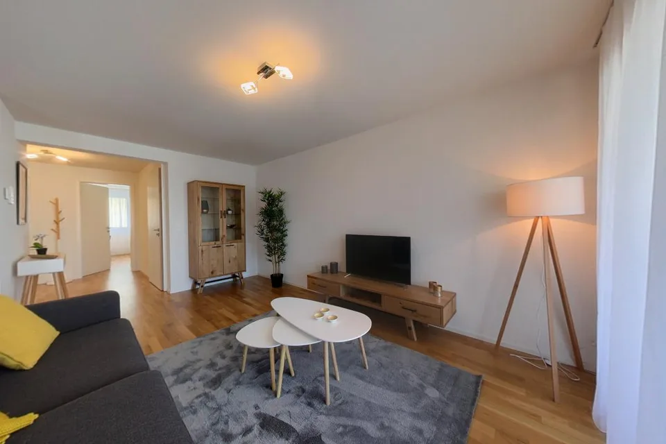 3.5 Zimmer möbl. Wohnobjekt in Neuchâtel – foto 6 di 7