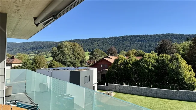 4.5 Zimmer Attikawohnung in Couvet – Foto 5 von 13