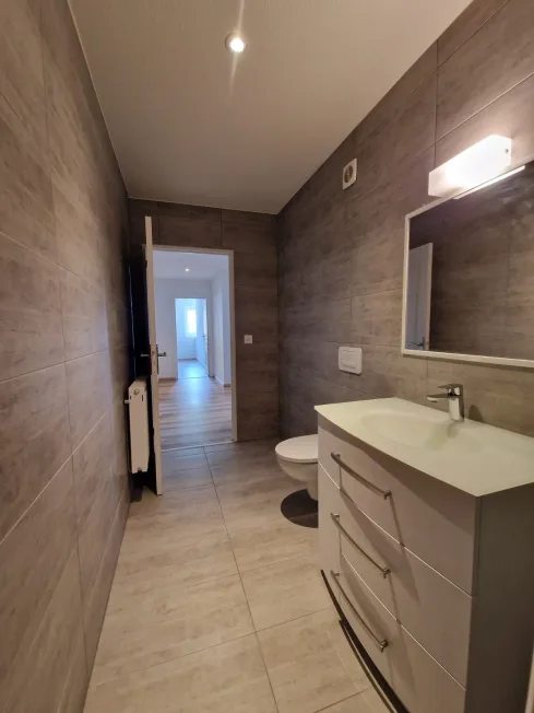 4.5 Zimmer Wohnung in Les Geneveys-sur-Coffrane – foto 5 di 13