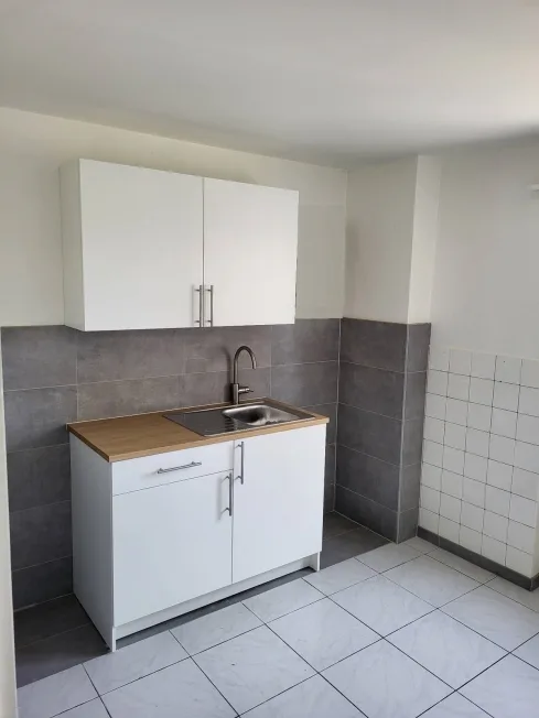 4 Zimmer Wohnung in La Chaux-de-Fonds – photo 3 sur 4