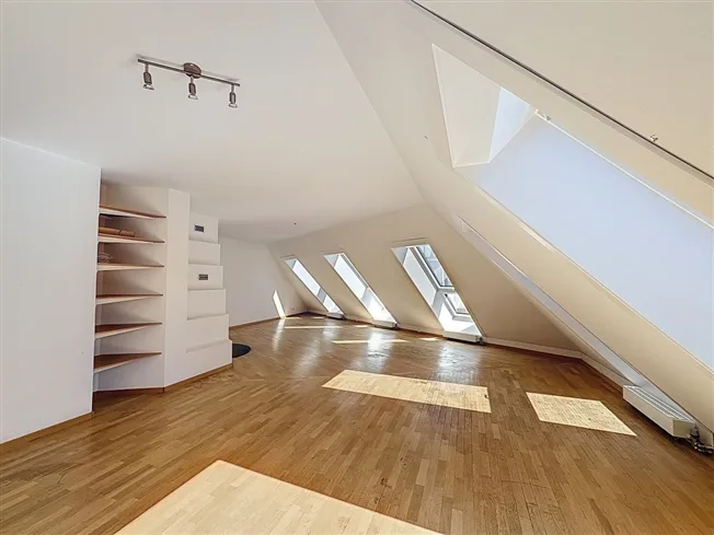 4.5 Zimmer Wohnung in La Chaux-de-Fonds – photo 2 sur 11