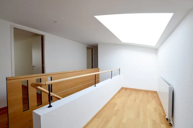 4.5 Zimmer Maisonette in La Chaux-de-Fonds – Foto 8 von 9