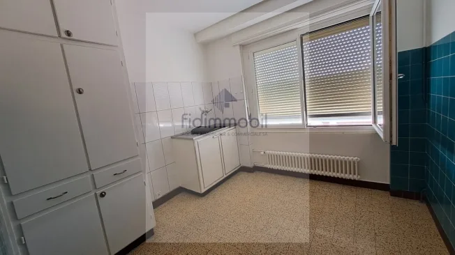 2 Zimmer Wohnung in La Chaux-de-Fonds – photo 3 sur 5