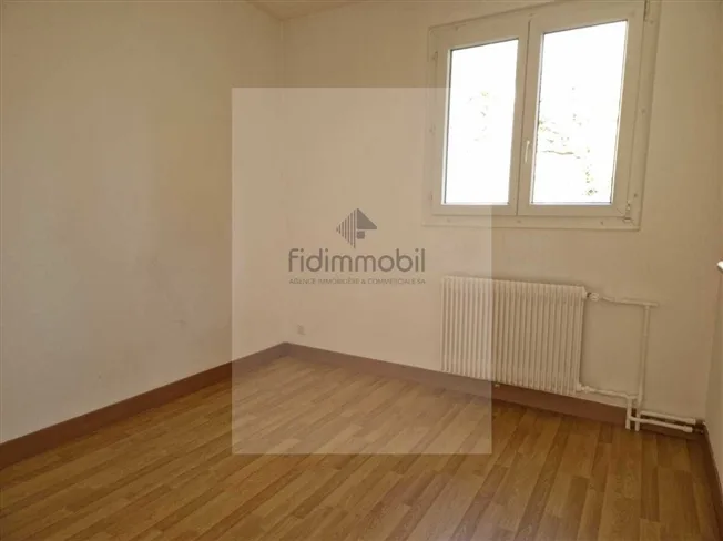 4.5 Zimmer Wohnung in La Chaux-de-Fonds – photo 9 sur 14