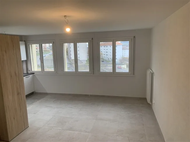 3 Zimmer Wohnung in La Chaux-de-Fonds – foto 2 di 7