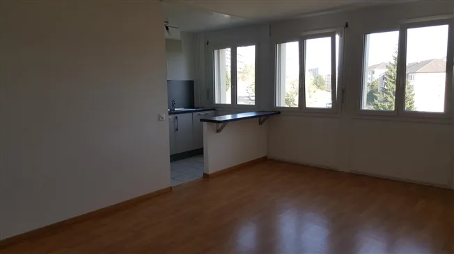 3 Zimmer Wohnung in La Chaux-de-Fonds – Foto 3 von 9