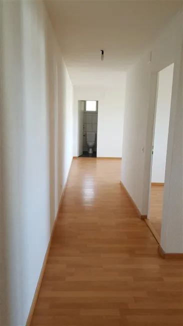 3 Zimmer Wohnung in La Chaux-de-Fonds – Foto 2 von 9