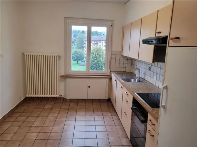 3 Zimmer Wohnung, 2400 Le Locle