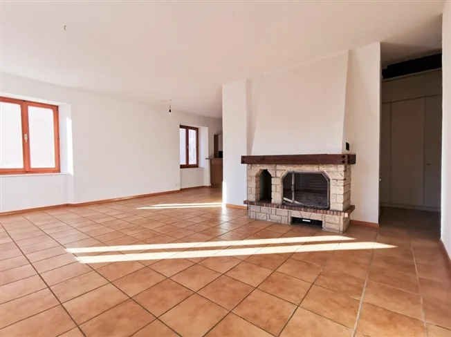 4.5 Zimmer Wohnung in Le Locle – foto 6 di 15