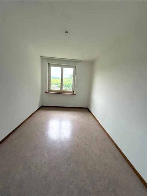 4.5 Zimmer Wohnung in Reconvilier – photo 4 of 14