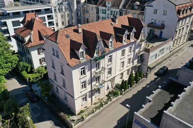 4 Zimmer Wohnung, 2800 Delémont