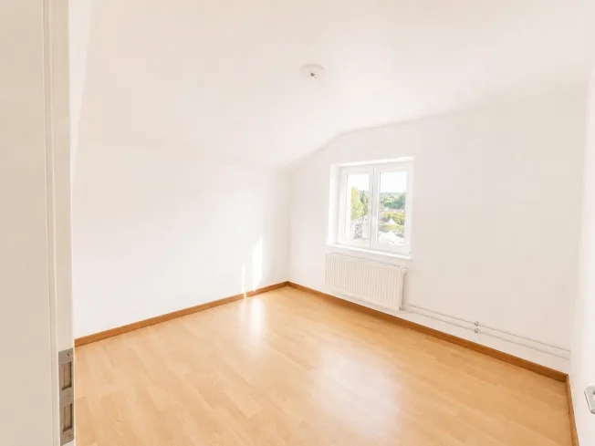 5 Zimmer Wohnung in Porrentruy – Foto 5 von 6