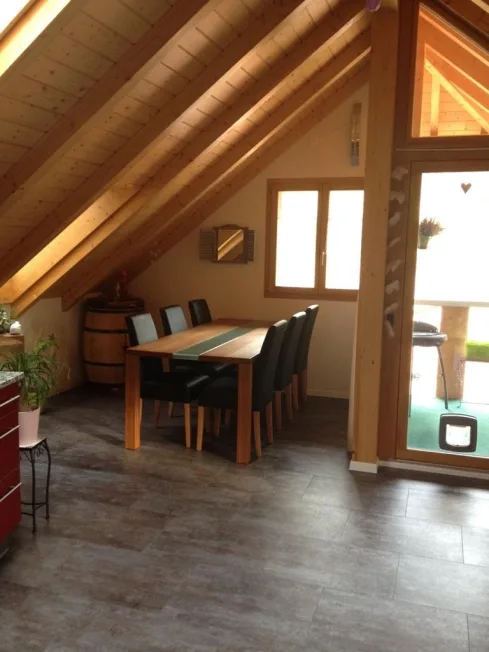 2.5 Zimmer Dachwohnung in Hettiswil BE – Foto 3 von 11