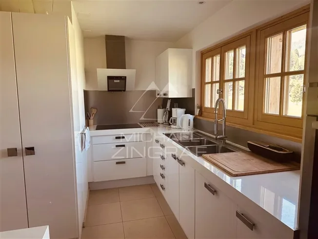 10 Zimmer Chalet in Saanenmöser – Foto 7 von 20