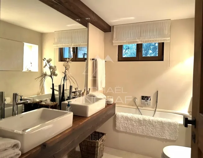 7 Zimmer Chalet in Gstaad – Foto 7 von 11