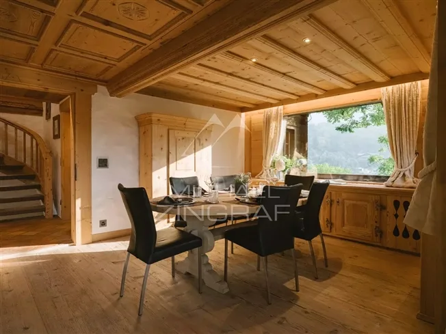 6 Zimmer Wohnung in Gstaad – Foto 2 von 13