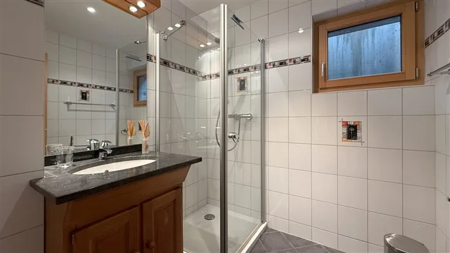 6.5 Zimmer Chalet in Crans-Montana – Foto 14 von 20