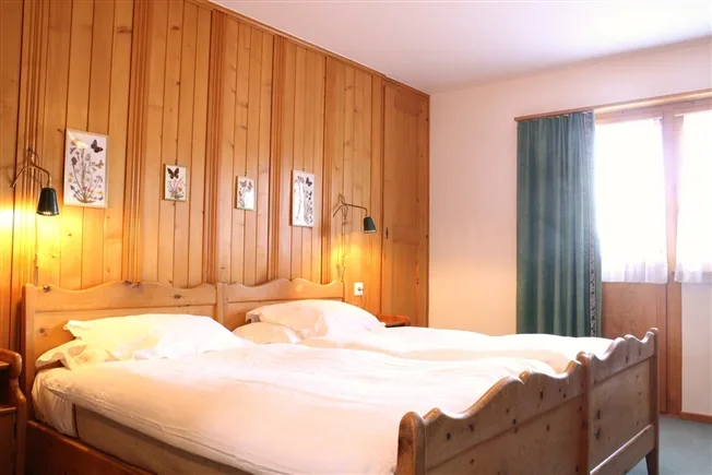 8 Zimmer Chalet in Crans-Montana – Foto 19 von 20