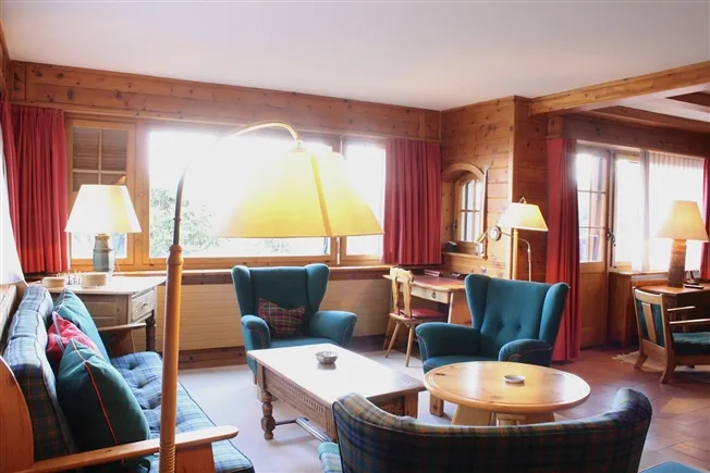 8 Zimmer Chalet in Crans-Montana – Foto 6 von 20