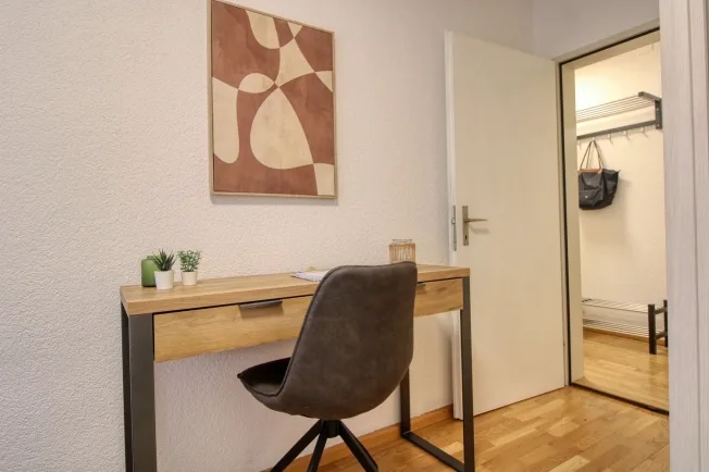Cozy Single Room with Balcony in a Flat-Share – Basel St. Johann – foto 6 di 17