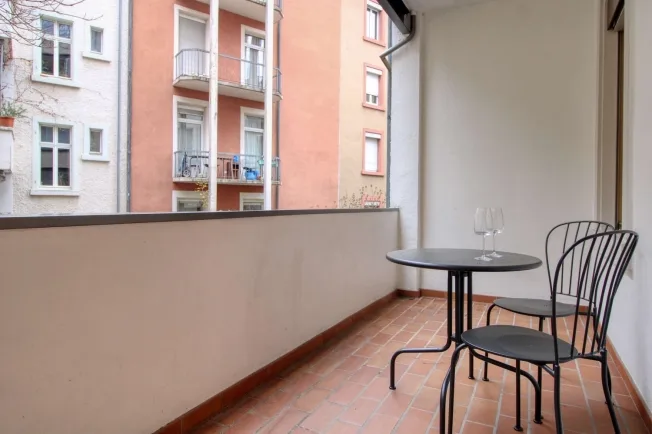 Cozy Single Room with Balcony in a Flat-Share – Basel St. Johann – foto 9 di 17