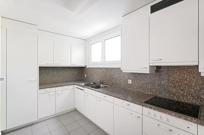 6 Zimmer Attikawohnung in Riehen – Foto 5 von 13