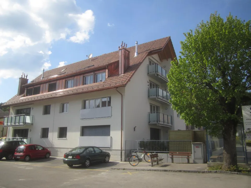 2.5 Zimmer Dachwohnung, 4145 Gempen
