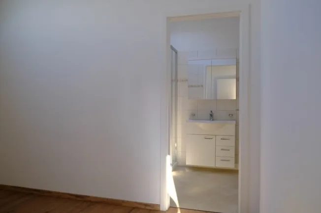 2.5 Zimmer Wohnung, 4147 Aesch BL