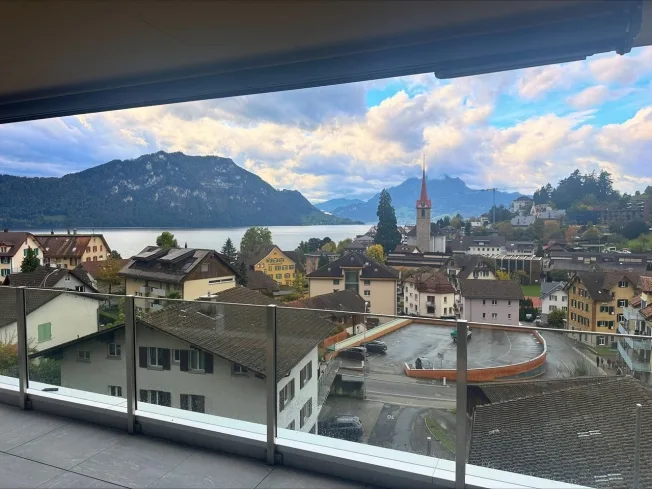 2.5 Zimmer Wohnung, 6353 Weggis