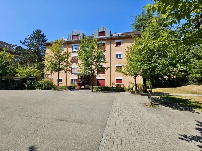 4.5 Zimmer Wohnung, 6340 Baar
