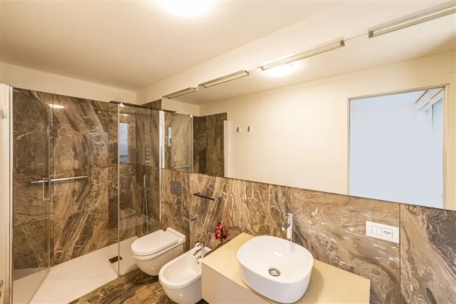 3.5 Zimmer möbl. Wohnobjekt in Riva San Vitale – Foto 10 von 15