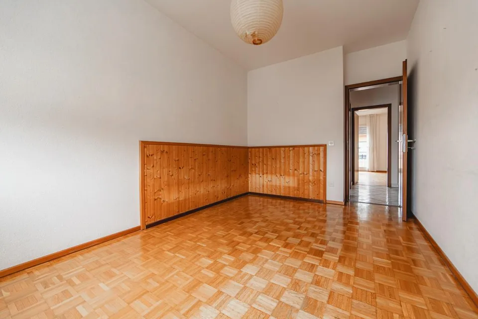 5.5 Zimmer Doppeleinfamilienhaus in Chiasso – Foto 4 von 5