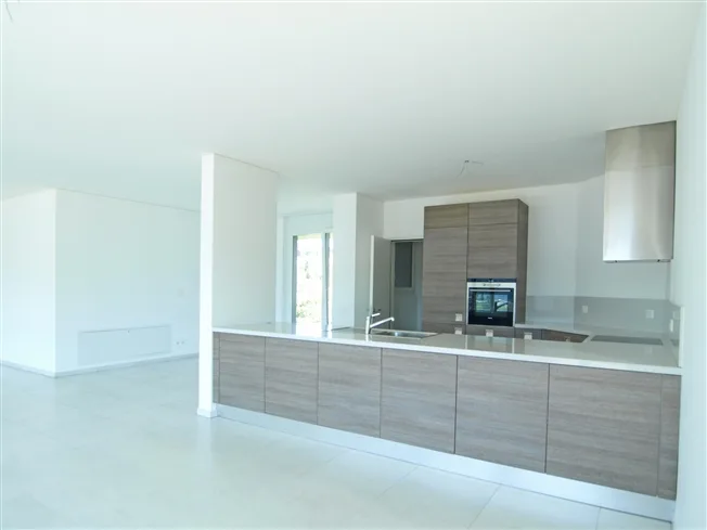 5 Zimmer Attikawohnung in Lugano – photo 4 sur 15