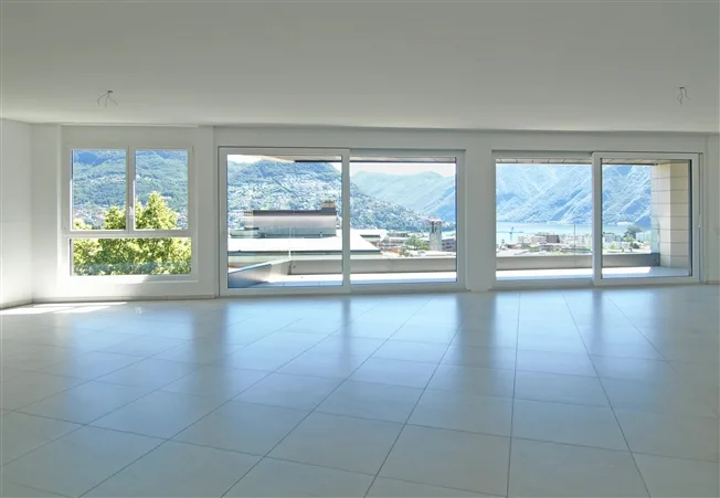 5 Zimmer Attikawohnung in Lugano – photo 2 sur 15