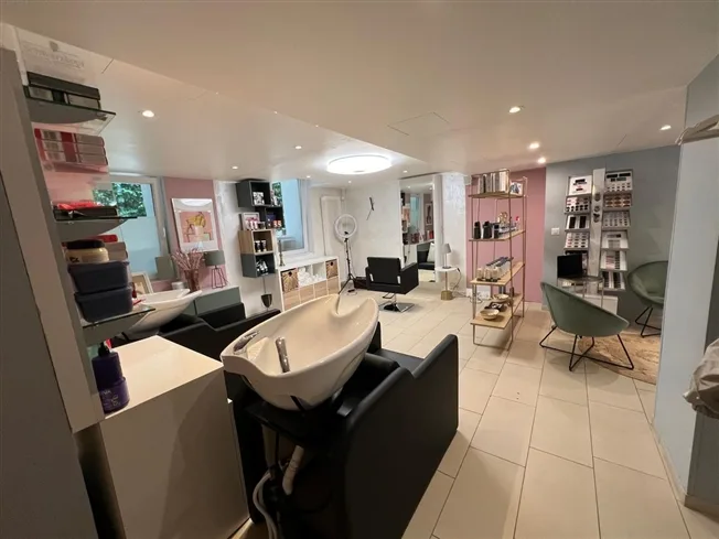 1 Zimmer Einfamilienhaus in Zürich – photo 3 sur 5