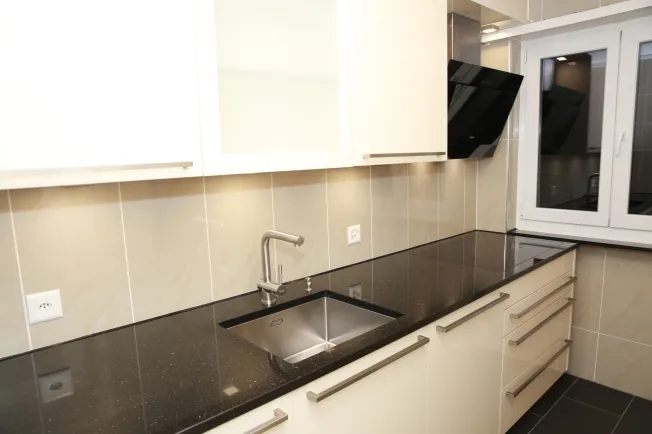 4 Zimmer Wohnung in Zürich – Foto 2 von 10