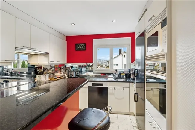8 Zimmer Einfamilienhaus in Zürich – Foto 9 von 13
