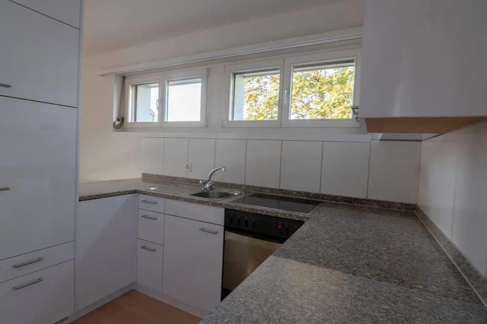 1.5 Zimmer möbl. Wohnobjekt, 8108 Dällikon