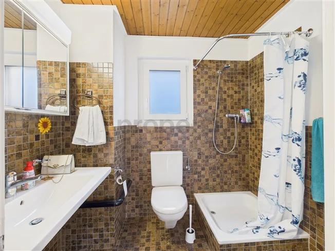 1 Zimmer Wohnung in Oberweningen – Foto 7 von 10
