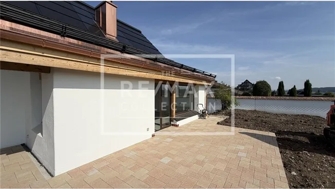 5.5 Zimmer Einfamilienhaus in Neerach – foto 2 di 11