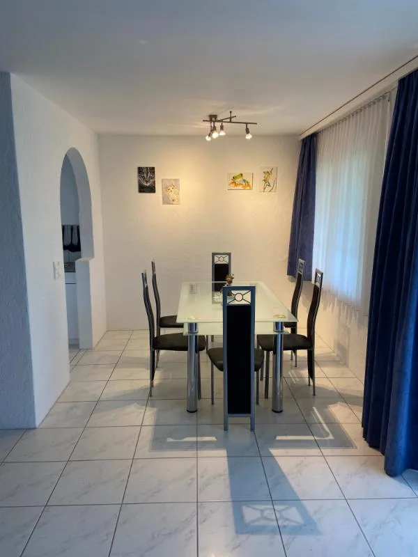 3.5 Zimmer möbl. Wohnobjekt, 8173 Neerach