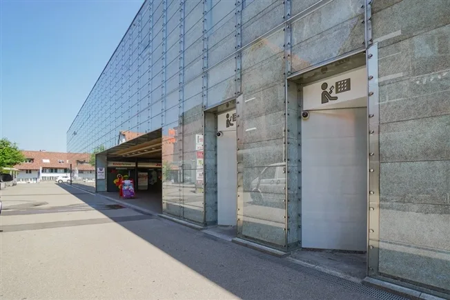 Wohnung in Dübendorf – foto 2 di 8