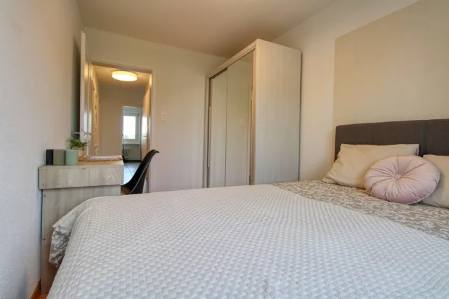 WG-Zimmer in Dübendorf – Foto 2 von 13